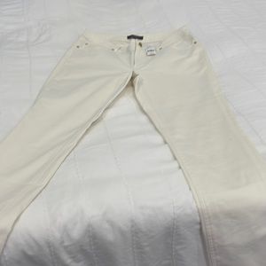 Womens NWT womens pants
